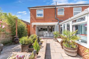 Photo 27- click for photo gallery